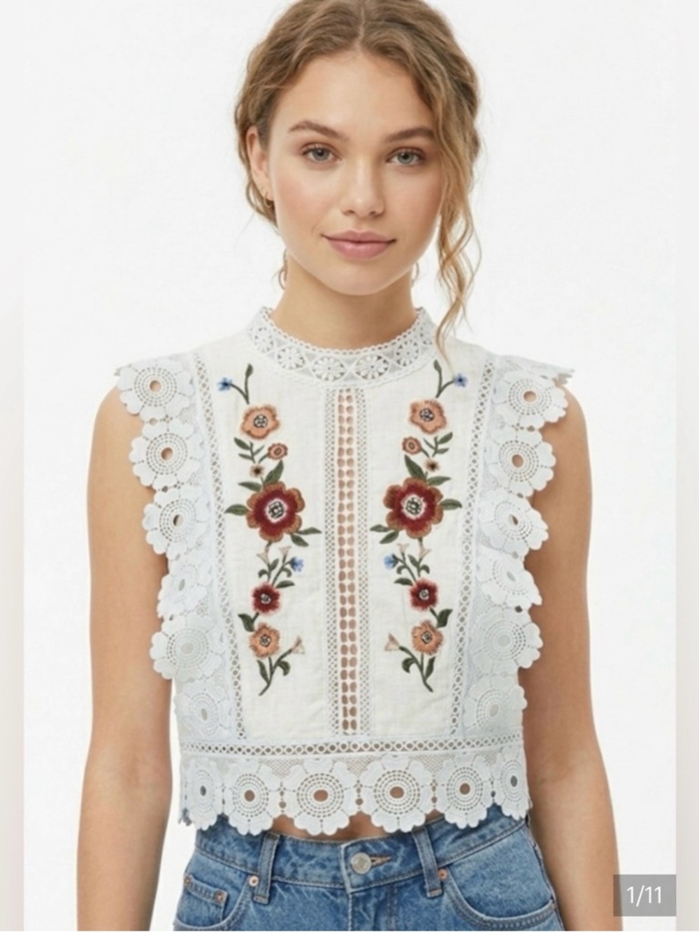 Forever 21 Vintage Embroidered Lace Boho Top Size Small 🥀🥀🥀